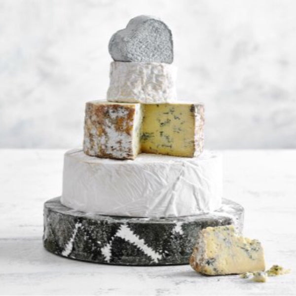 How Do You Create the Perfect Wedding Cheese Cake?